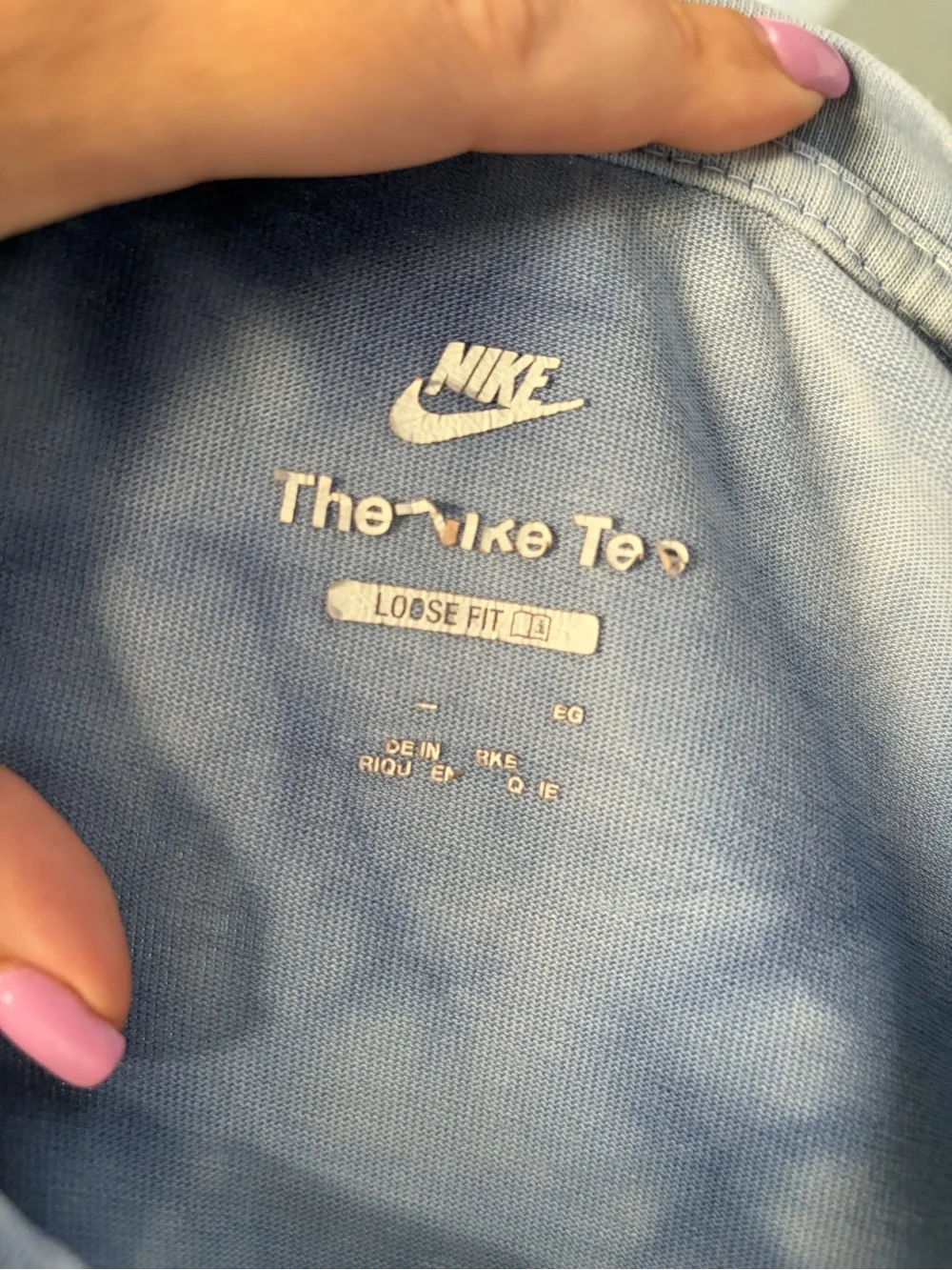 Nike Men’s XL Blue White Tie-Dye Loose Fit T-Shirt
